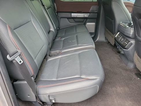 Used 2021 Ford F150 Lariat RWD image 19