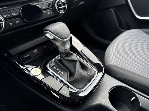 New 2025 Kia Soul S image 30