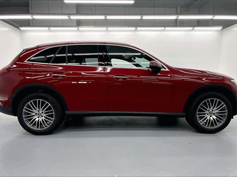 New 2026 Mercedes-Benz GLC 300 image 9