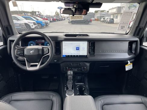 New 2025 Ford Bronco Big Bend image 6