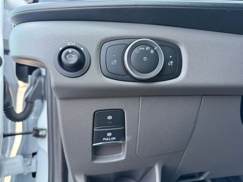 New 2025 Ford Transit 250 148 Medium Roof Extended AWD image 31