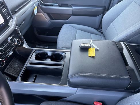 Used 2024 Ford F150 XLT w/ Equipment Group 303A High image 45