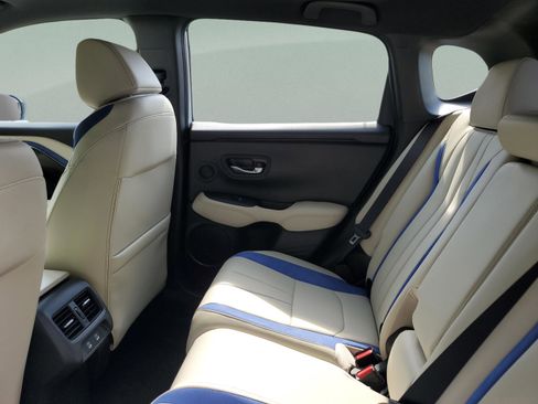 New 2025 Acura ADX A-Spec image 13