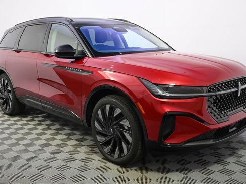 New 2026 Lincoln Nautilus Reserve w/ Jet Appearance Package image 8