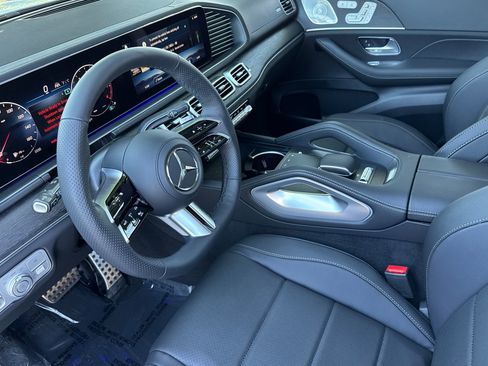 New 2026 Mercedes-Benz GLS 450 4MATIC image 10