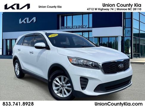 Used 2020 Kia Sorento FWD V6 image 1