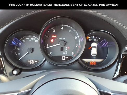 Used 2026 Porsche Macan AWD/4WD image 12