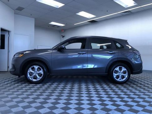 Used 2025 Honda HR-V LX image 11