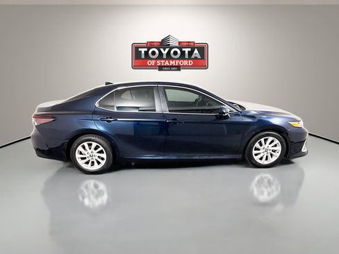 Certified 2021 Toyota Camry LE image 8