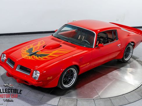 Used 2013 Chevrolet Camaro SS w/ SS Performance Package image 32