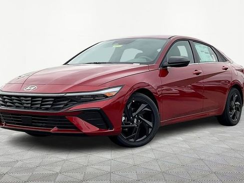 New 2026 Hyundai Elantra SEL Sport Premium FWD image 2