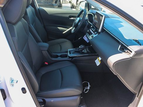 New 2026 Toyota Corolla Cross XLE FWD image 19