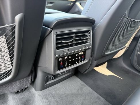 New 2025 Audi Q7 3.0T Premium Plus image 15