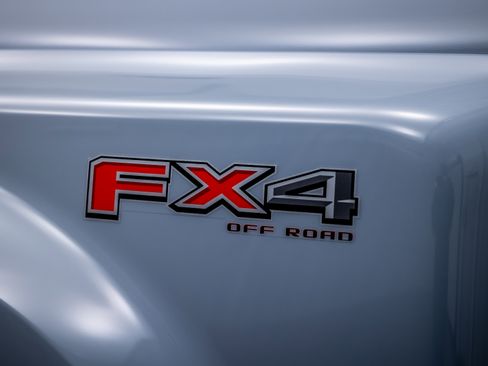 Used 2025 Ford F450 King Ranch w/ Chrome Package image 12