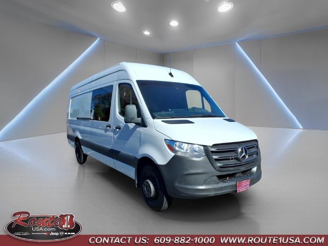 Used 2020 Mercedes-Benz Sprinter 3500 image 1