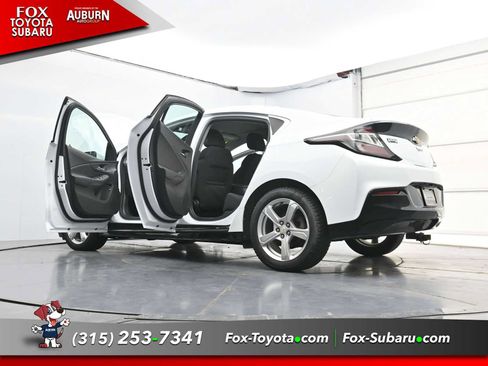 Used 2017 Chevrolet Volt LT w/ Comfort Package FWD image 34