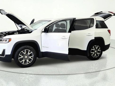Used 2022 GMC Acadia SLE FWD image 9