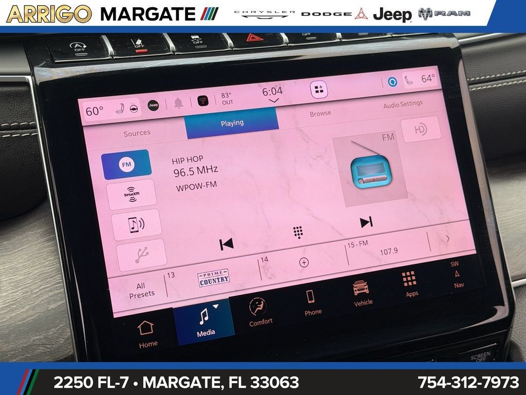 Used 2025 Jeep Grand Cherokee Limited RWD image 22