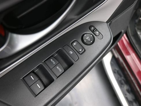 Used 2017 Honda CR-V Touring image 31