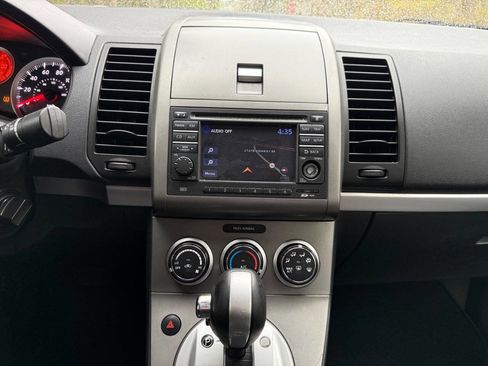 Used 2012 Nissan Sentra 2.0 SR w/ Special Edition Pkg FWD image 18