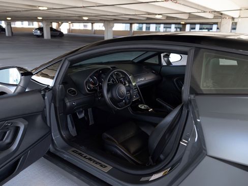 Used 2013 Lamborghini Gallardo LP 560-4 AWD/4WD image 32