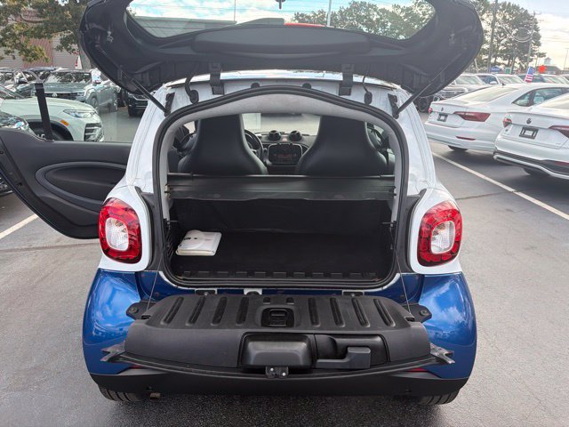 Used 2016 smart fortwo Coupe RWD image 22