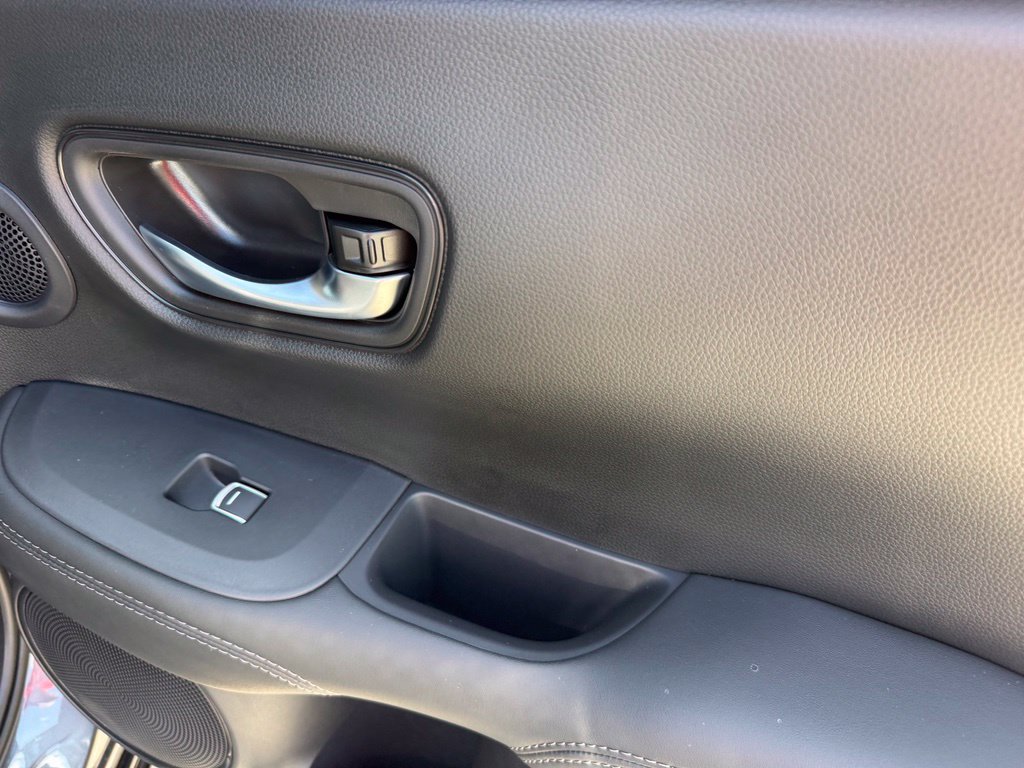 New 2027 Honda HR-V EX-L image 37