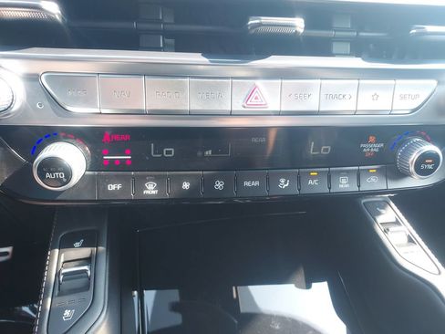 Used 2025 Kia Telluride SX X-Line AWD/4WD image 17