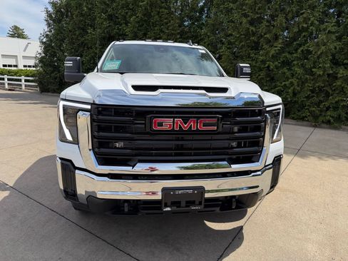 New 2026 GMC Sierra 3500 Pro w/ Convenience Package AWD/4WD image 5