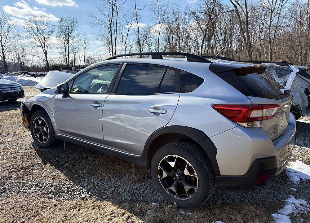 Used 2019 Subaru Crosstrek 2.0i AWD/4WD image 3