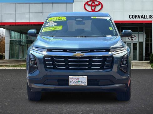 Used 2025 Chevrolet Equinox LT FWD image 9