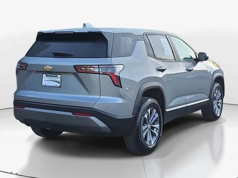 Used 2025 Chevrolet Equinox LT FWD image 6