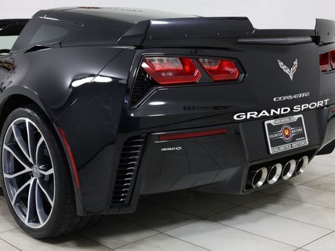 Used 2019 Chevrolet Corvette Grand Sport RWD image 44