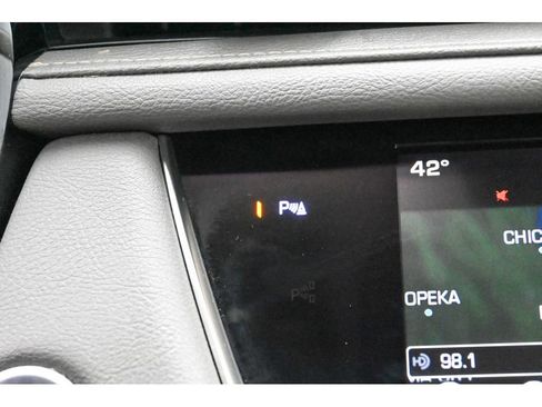 Used 2017 Cadillac XT5 Luxury w/ Driver Awareness Package image 47