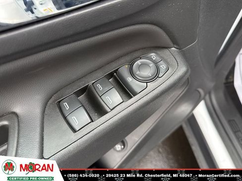 Used 2022 Chevrolet Equinox LT image 10