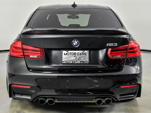 Used 2016 BMW M3 RWD image 9