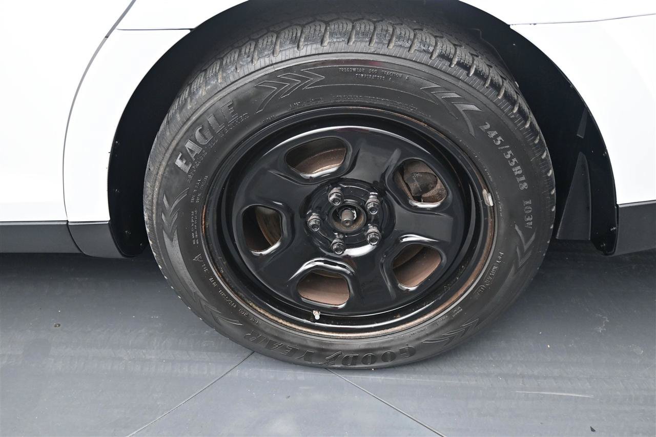 Used 2015 Ford Taurus Police Interceptor AWD image 16
