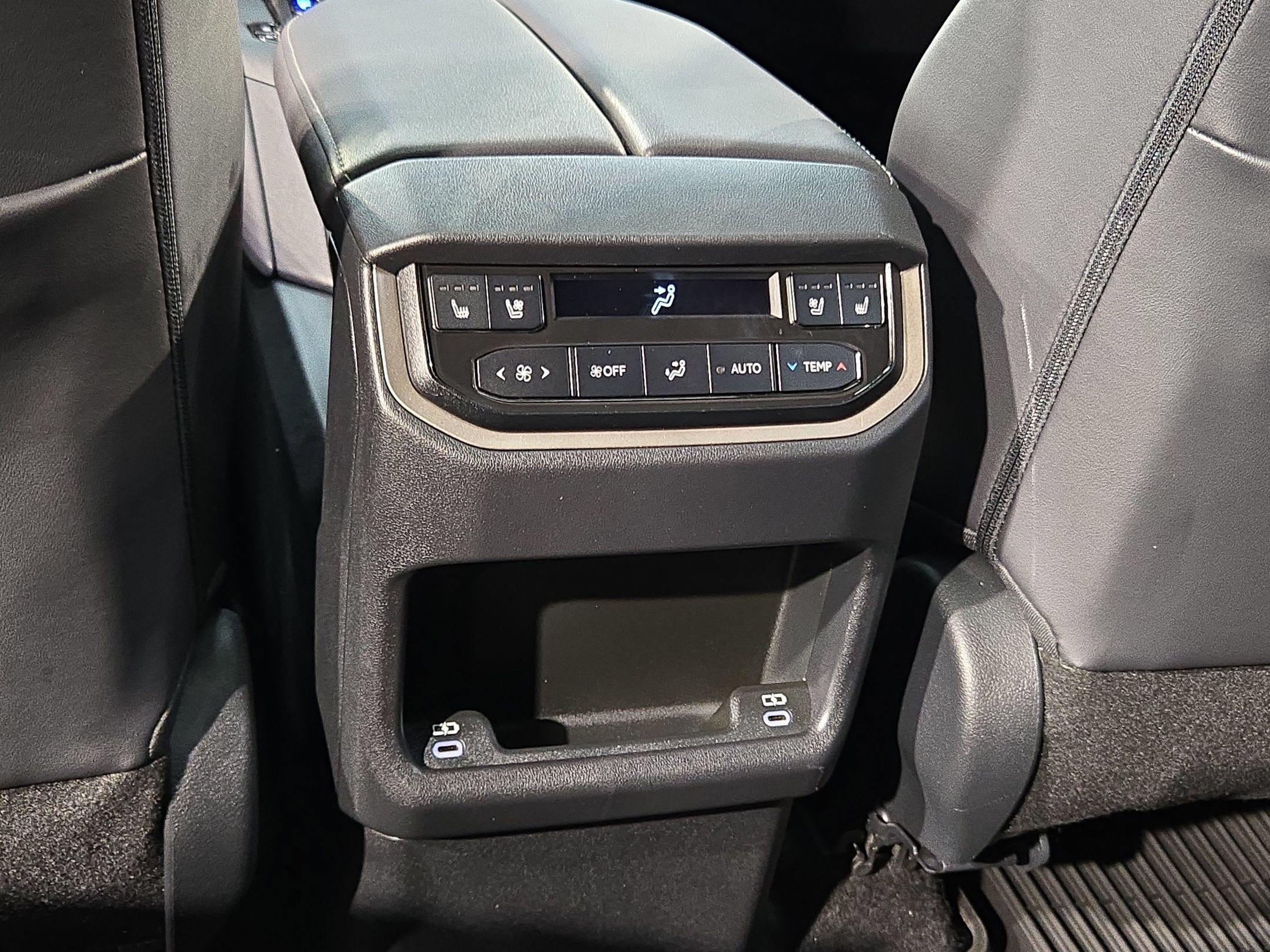Used 2024 Lexus TX 350 AWD w/ Captains Chair Package image 40