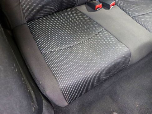 Used 2018 Dodge Journey SE w/ Popular Equipment Group FWD image 21