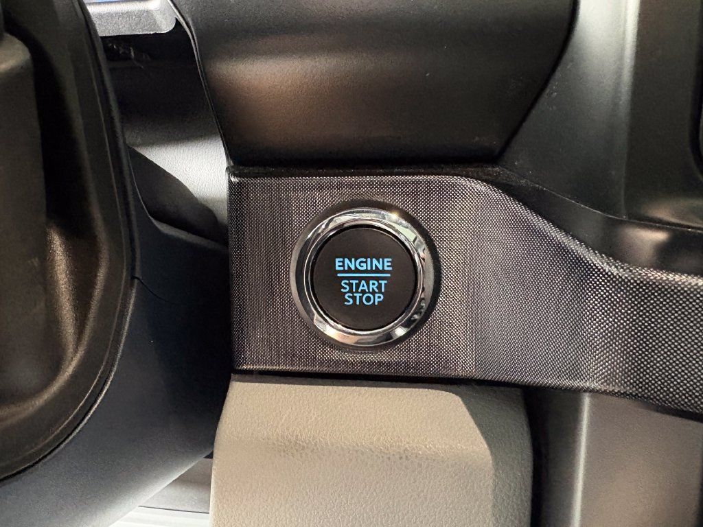 Certified 2023 Ford F250 Limited AWD/4WD image 22