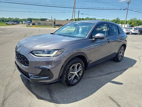 Used 2025 Honda HR-V EX-L image 2