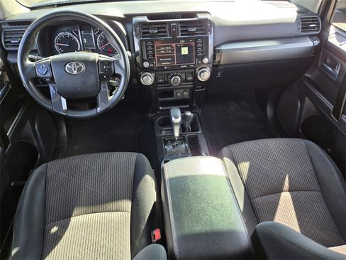 Used 2020 Toyota 4Runner TRD Off-Road image 19