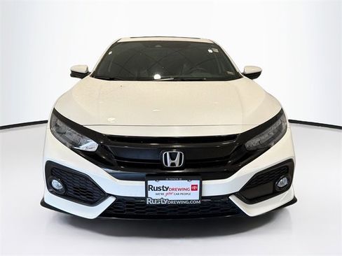 Used 2017 Honda Civic Sport Touring image 2