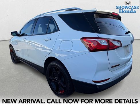 Used 2021 Chevrolet Equinox Premier w/ Redline Edition image 6