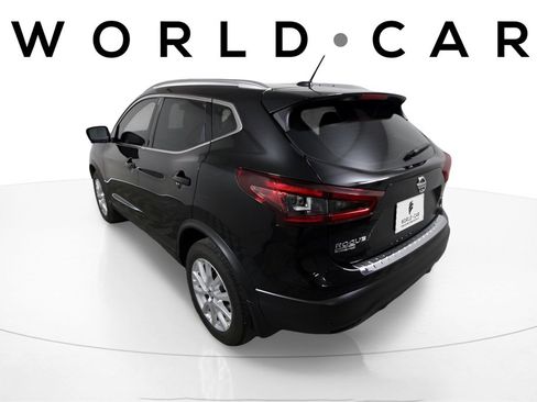 Certified 2022 Nissan Rogue Sport SV w/ Technology Package image 5