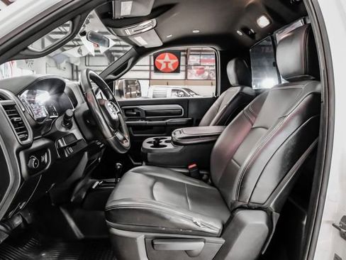 Used 2021 RAM 3500 Tradesman image 5