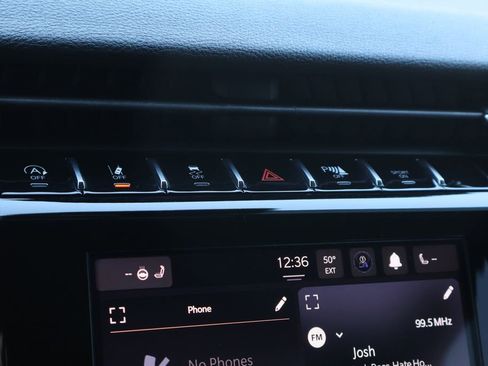 Used 2022 Jeep Grand Cherokee L Laredo image 14