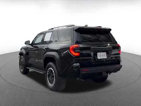 Used 2025 Toyota 4Runner TRD Off-Road image 11