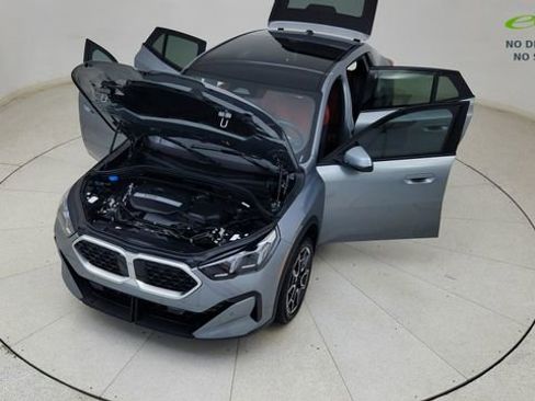 Used 2025 BMW X2 xDrive28i AWD/4WD image 84