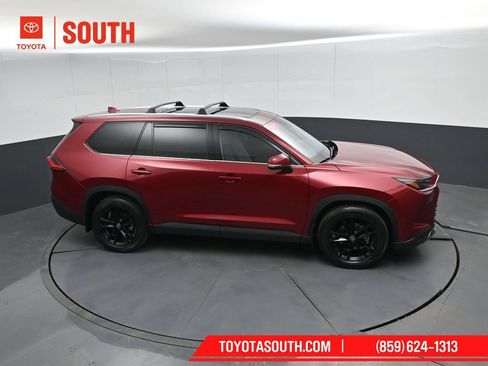 Used 2024 Toyota Grand Highlander AWD image 50